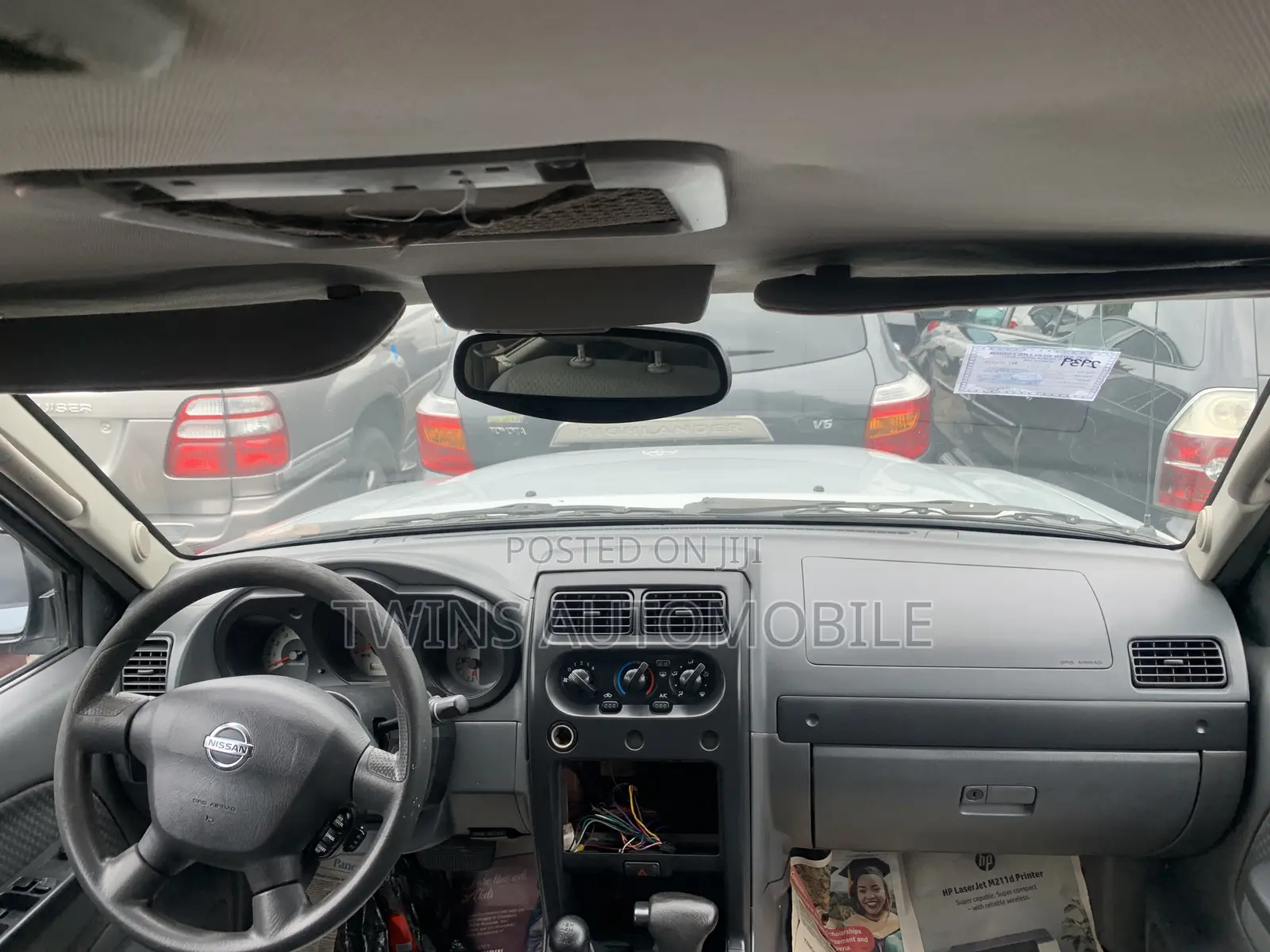 Nissan Xterra 2004 Silver