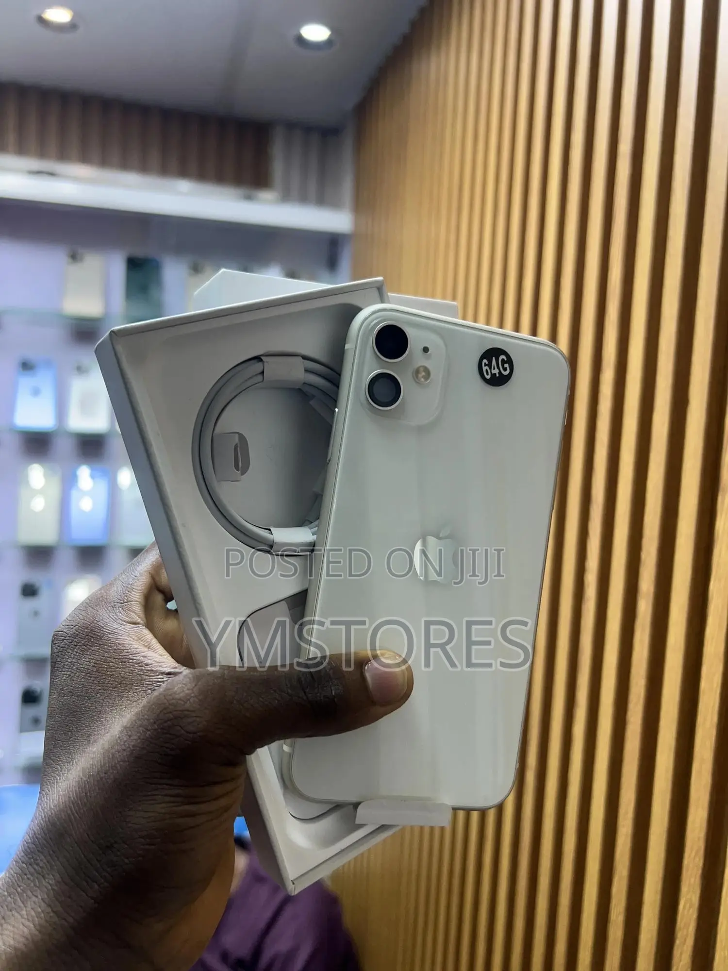 New Apple iPhone 11 64 GB White