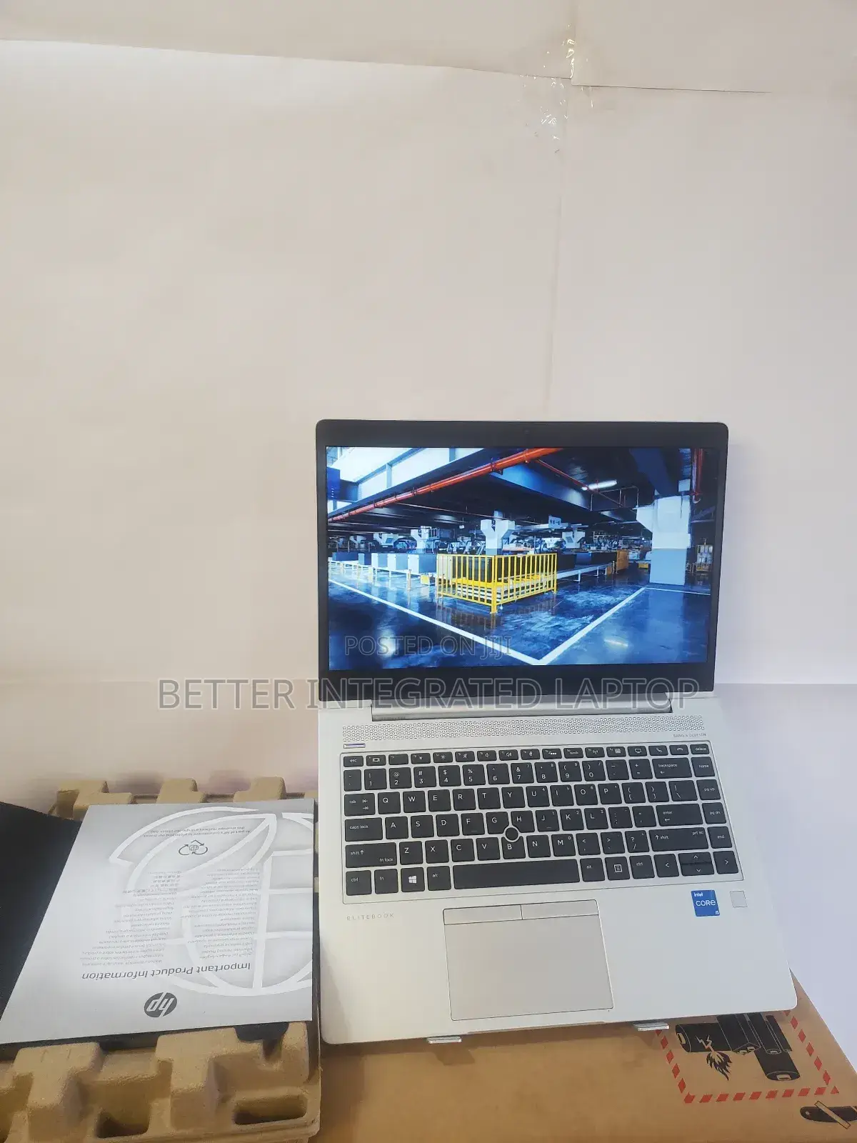 New Laptop HP EliteBook 2760P 8GB Intel Core I5 SSD 512GB
