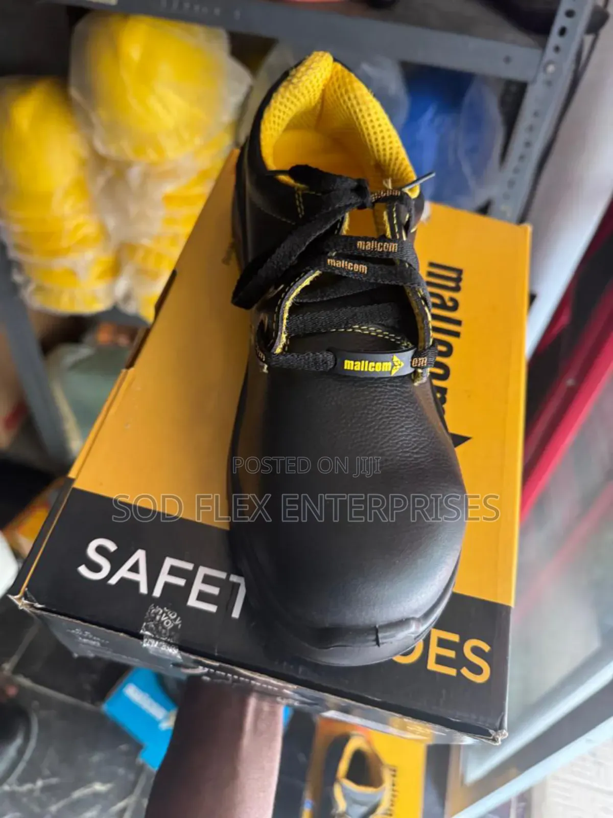 Mallcom Doxle Gold Durable And Quality Safety Shoe ๐