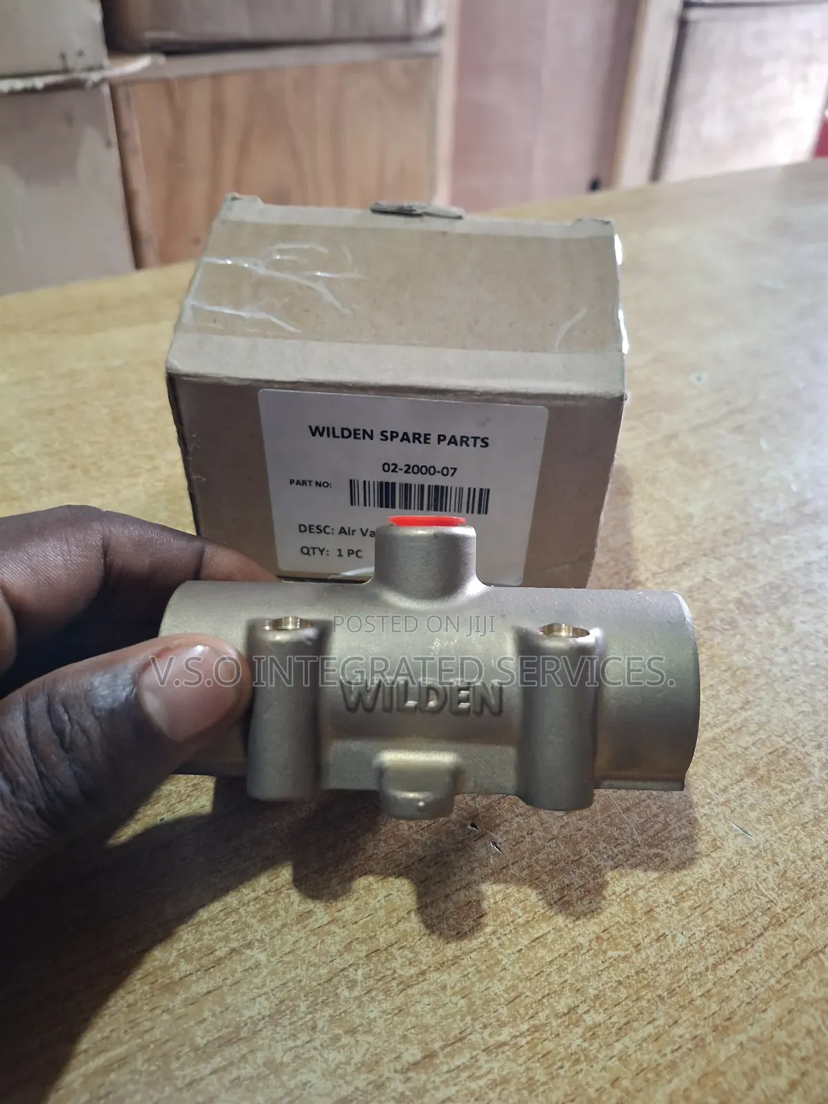 1" Wilden Pump Air Valcassembly. 02-2000-07