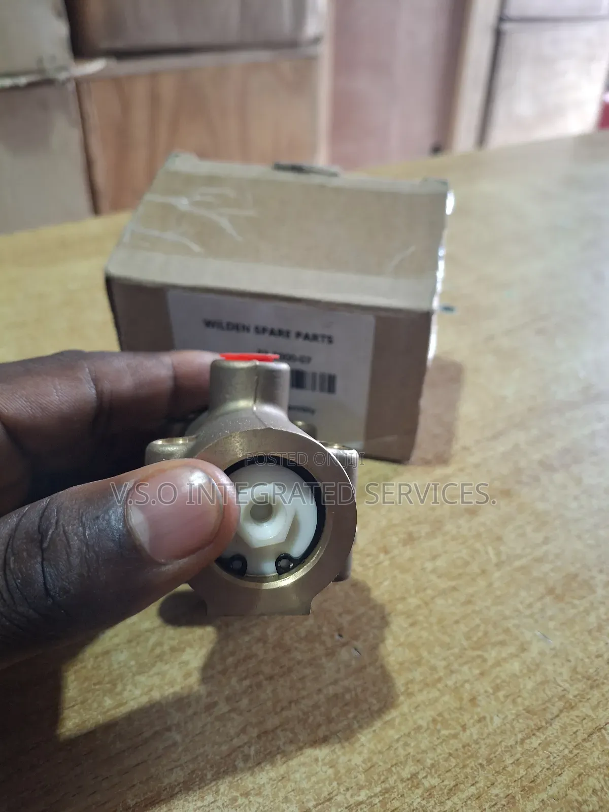 1" Wilden Pump Air Valcassembly. 02-2000-07