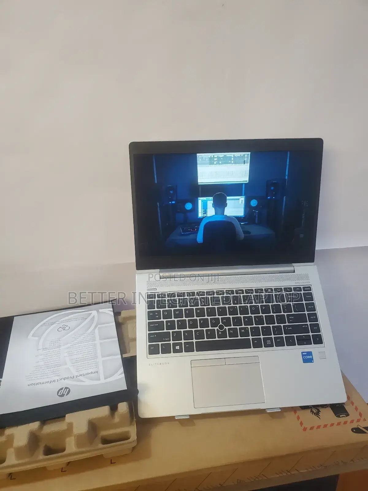 New Laptop HP EliteBook 720 G2 8GB Intel Core i5 SSD 256GB