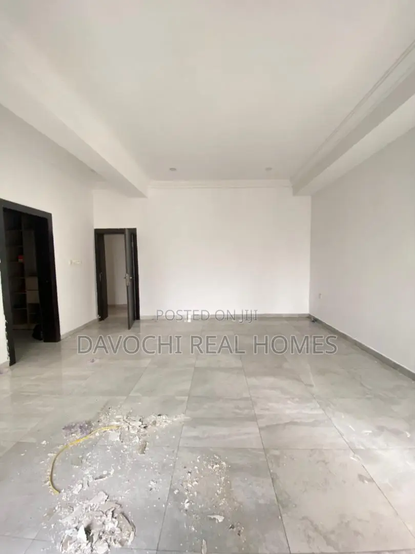 4bdrm Duplex in Ikota Gra for rent
