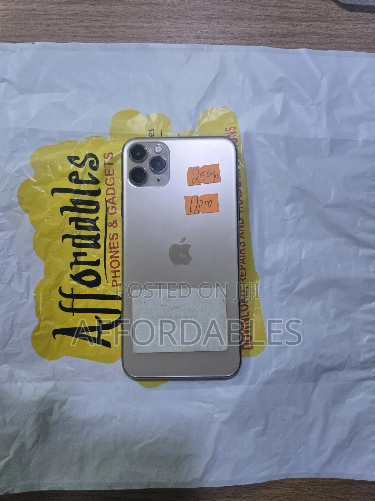 Apple iPhone 11 Pro Max 256 GB Gold