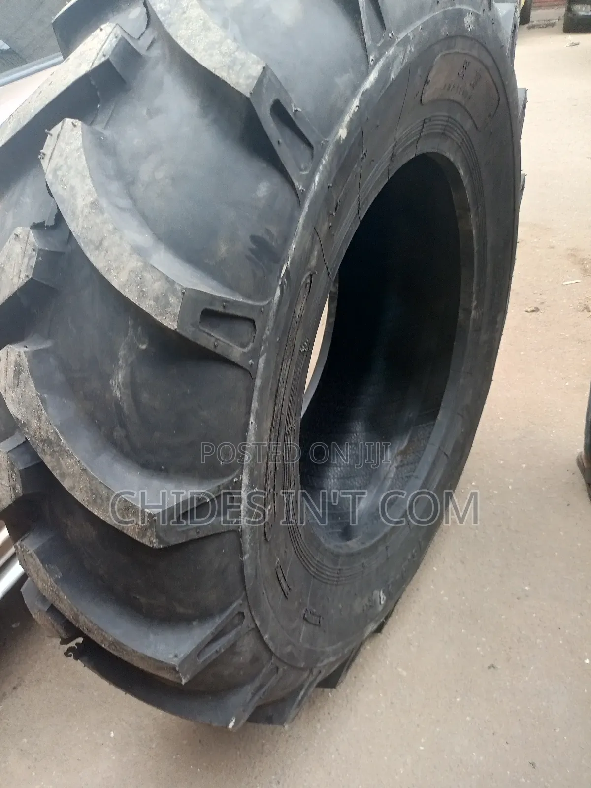 16-9/28 Leader Tire