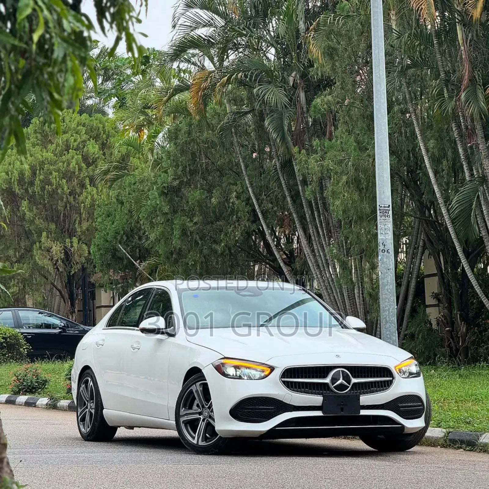 Mercedes-Benz C300 2023 White
