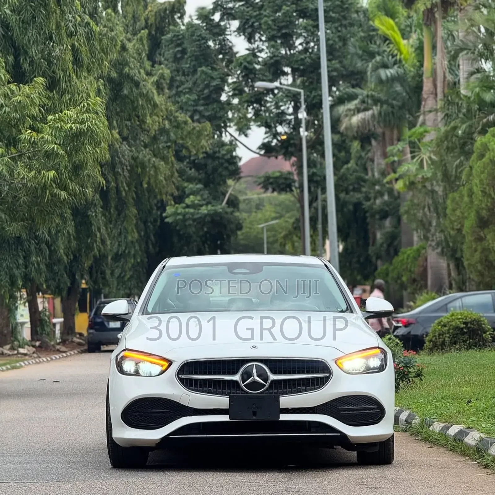 Mercedes-Benz C300 2023 White