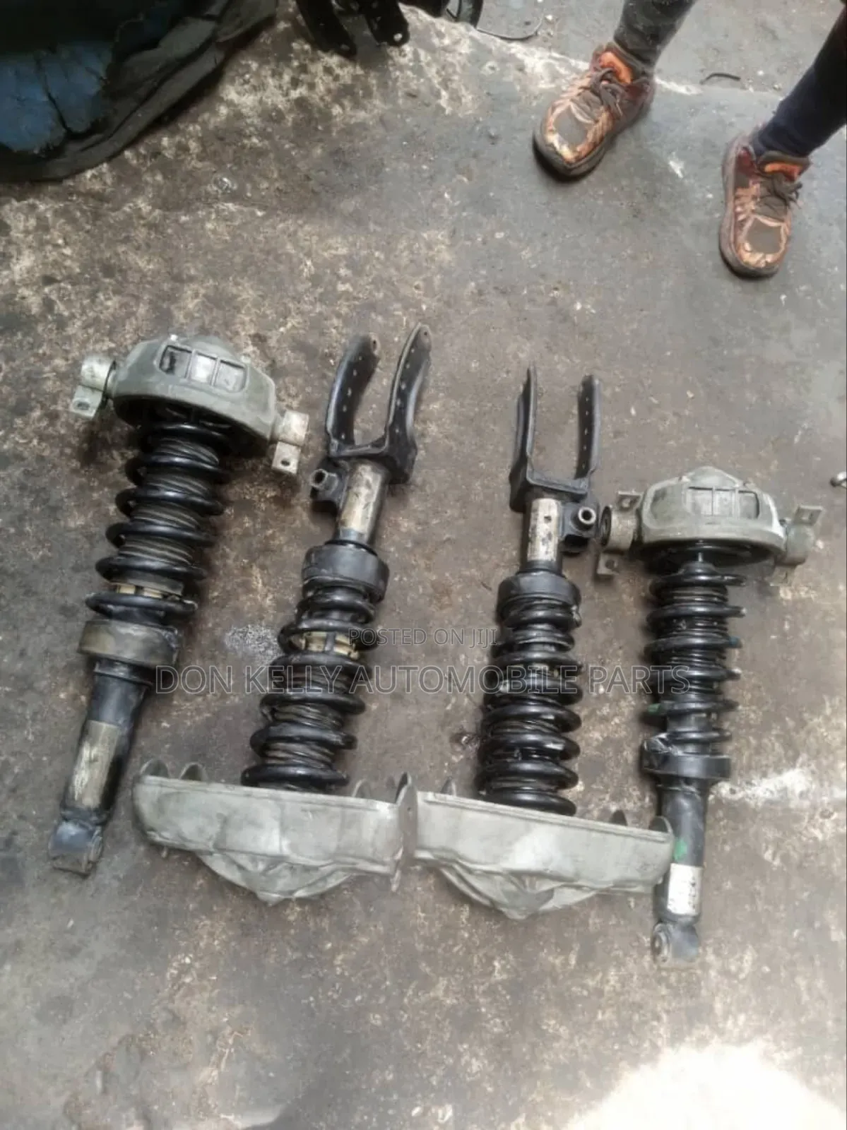 Shock Absorber Audi Q7 Available