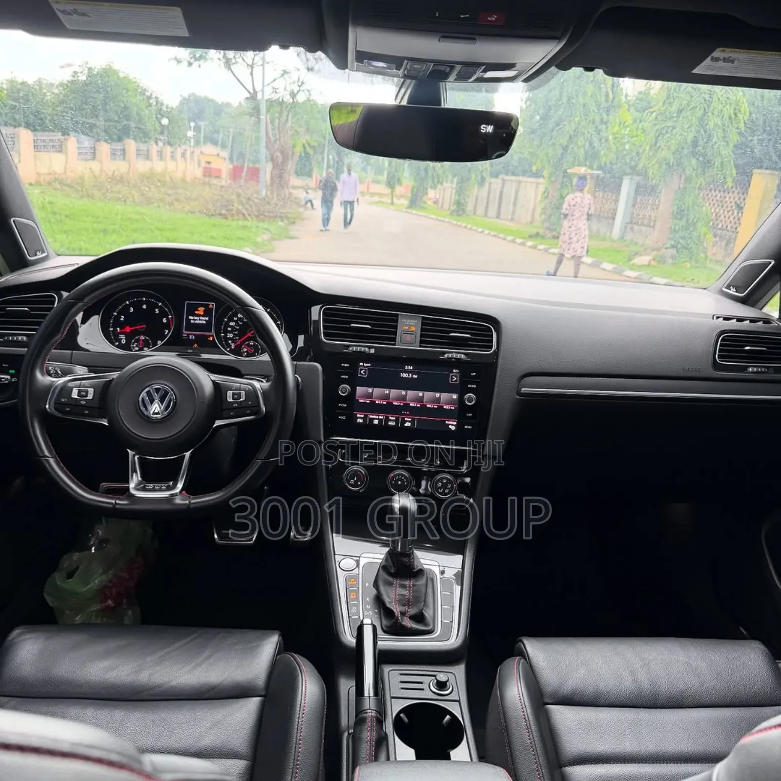Volkswagen Golf 1.4T TSI FWD 2020 Black