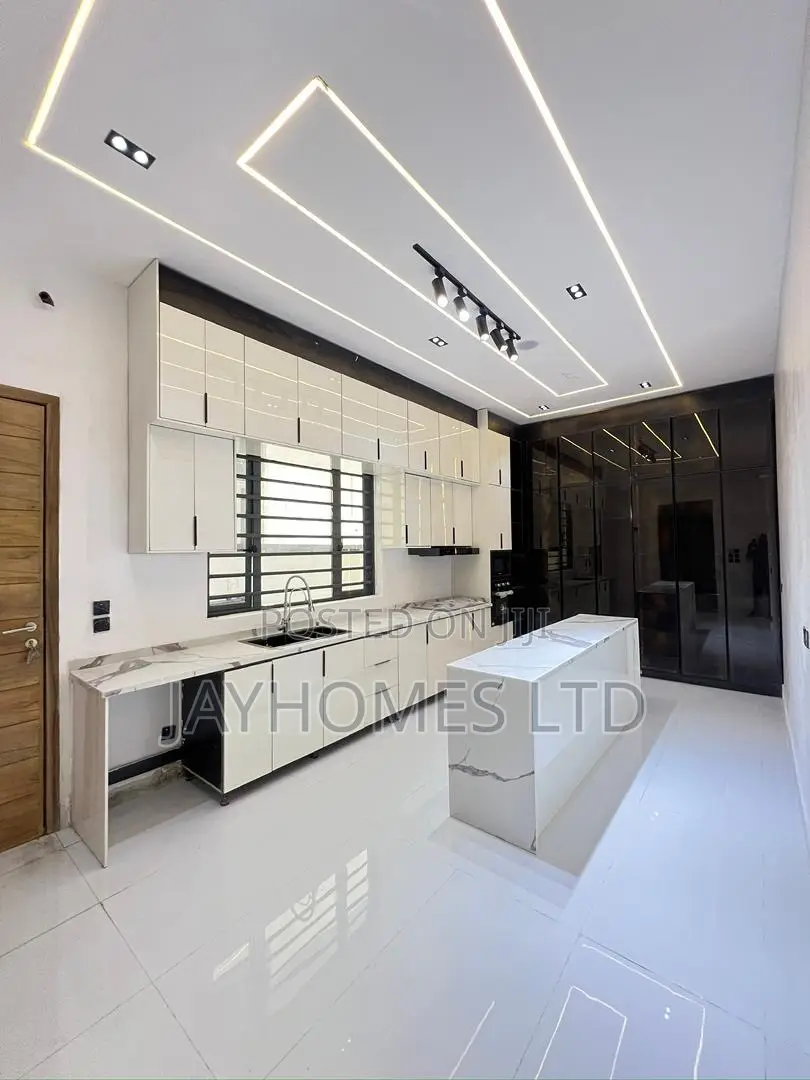 5-Bedroom Detached Duplex With Bq for Sale in Ajah Lagos