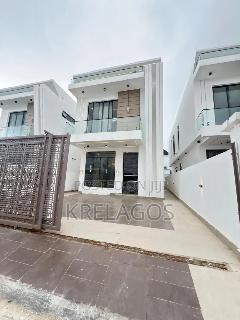 4bdrm Duplex in Orchid, Chevron for sale