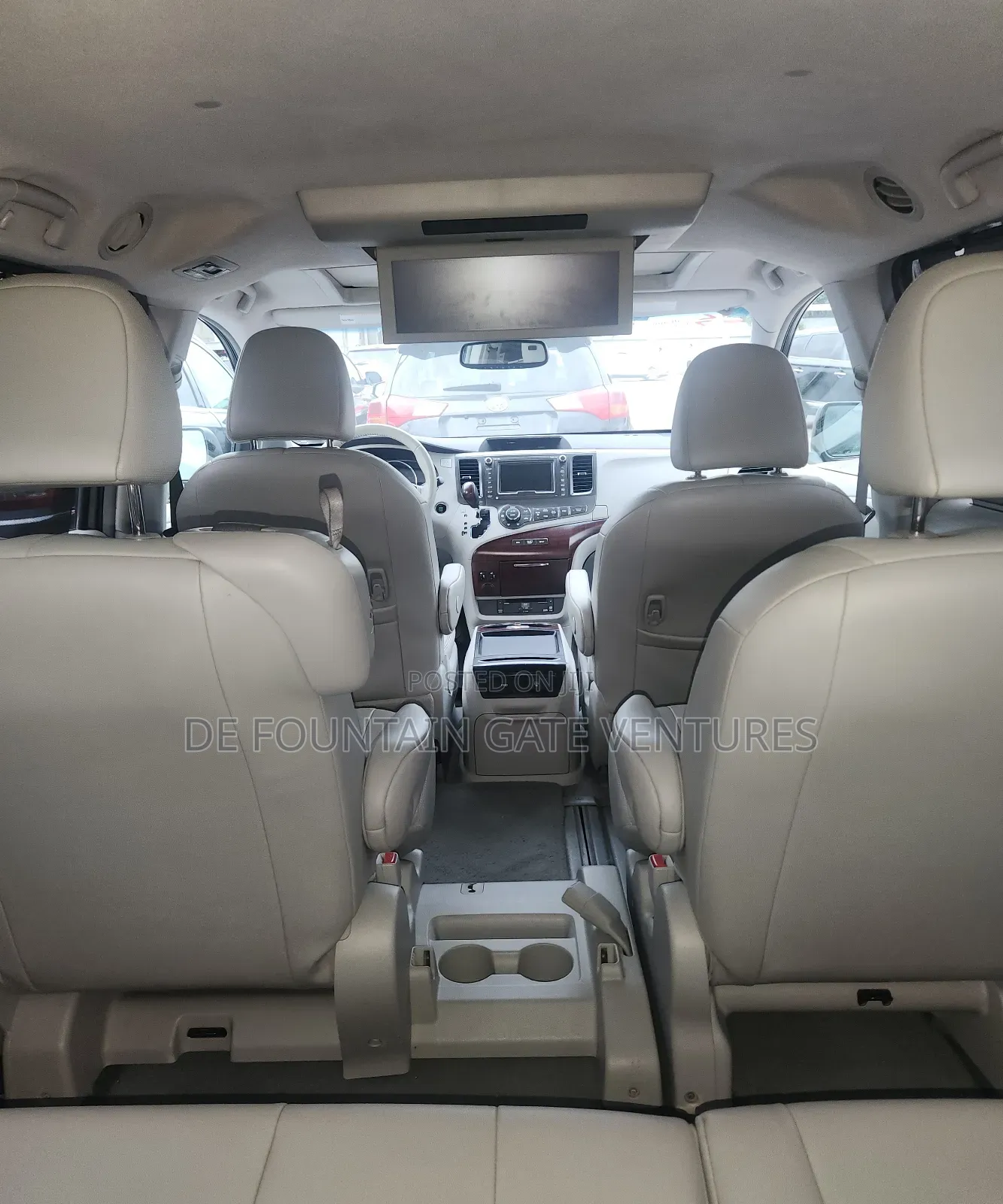 Toyota Sienna XLE 8 Passenger 2011 Gray