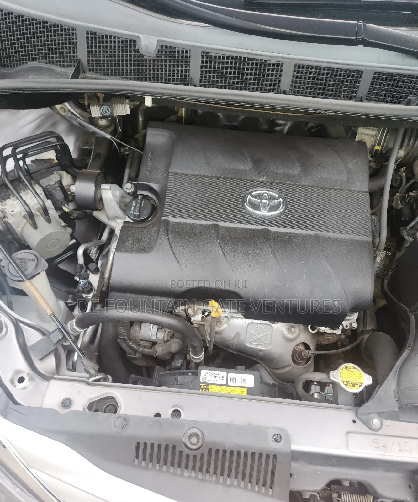 Toyota Sienna XLE 8 Passenger 2011 Gray