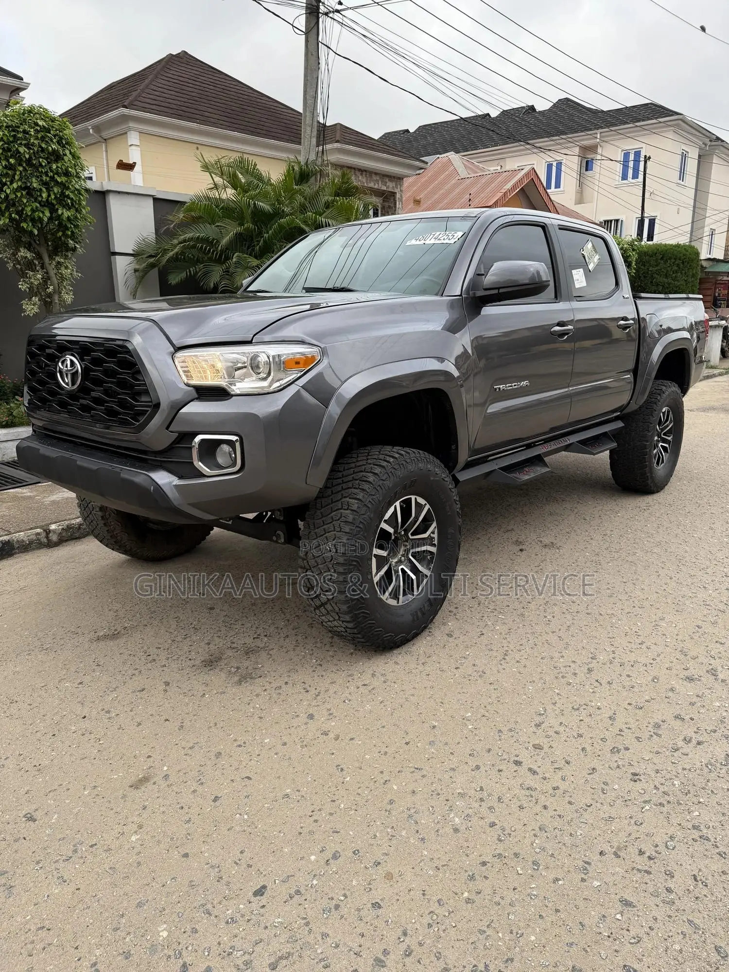 Toyota Tacoma SR5 2018 Gray