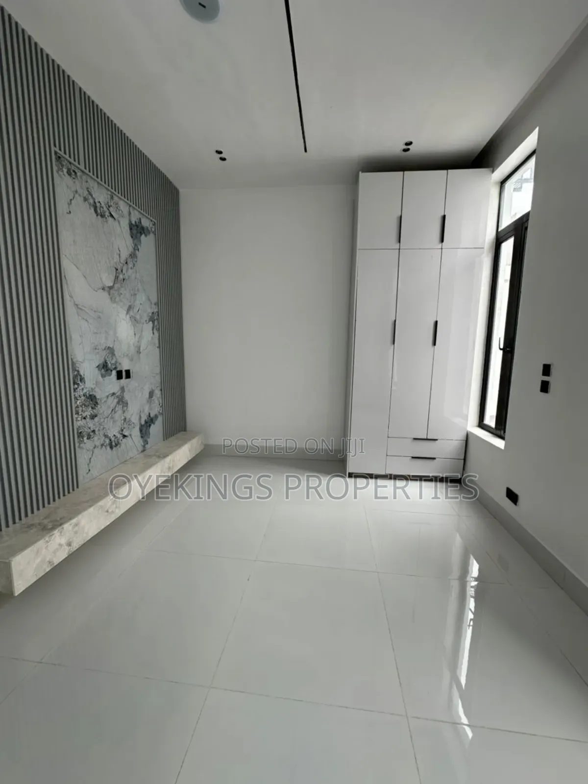 5bdrm Duplex in Lekki, Chevron for sale
