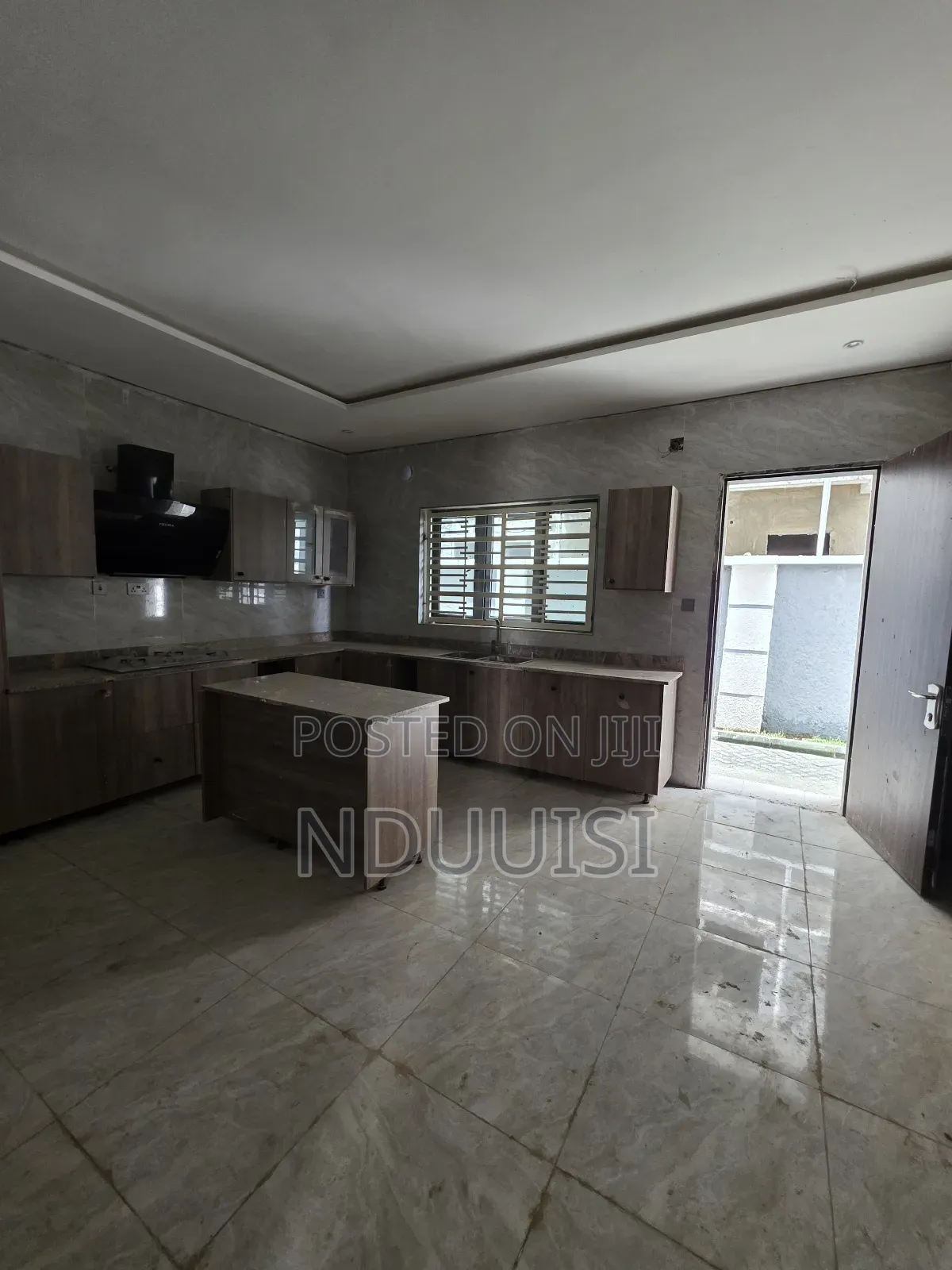 5bdrm Duplex in Life Camp for sale