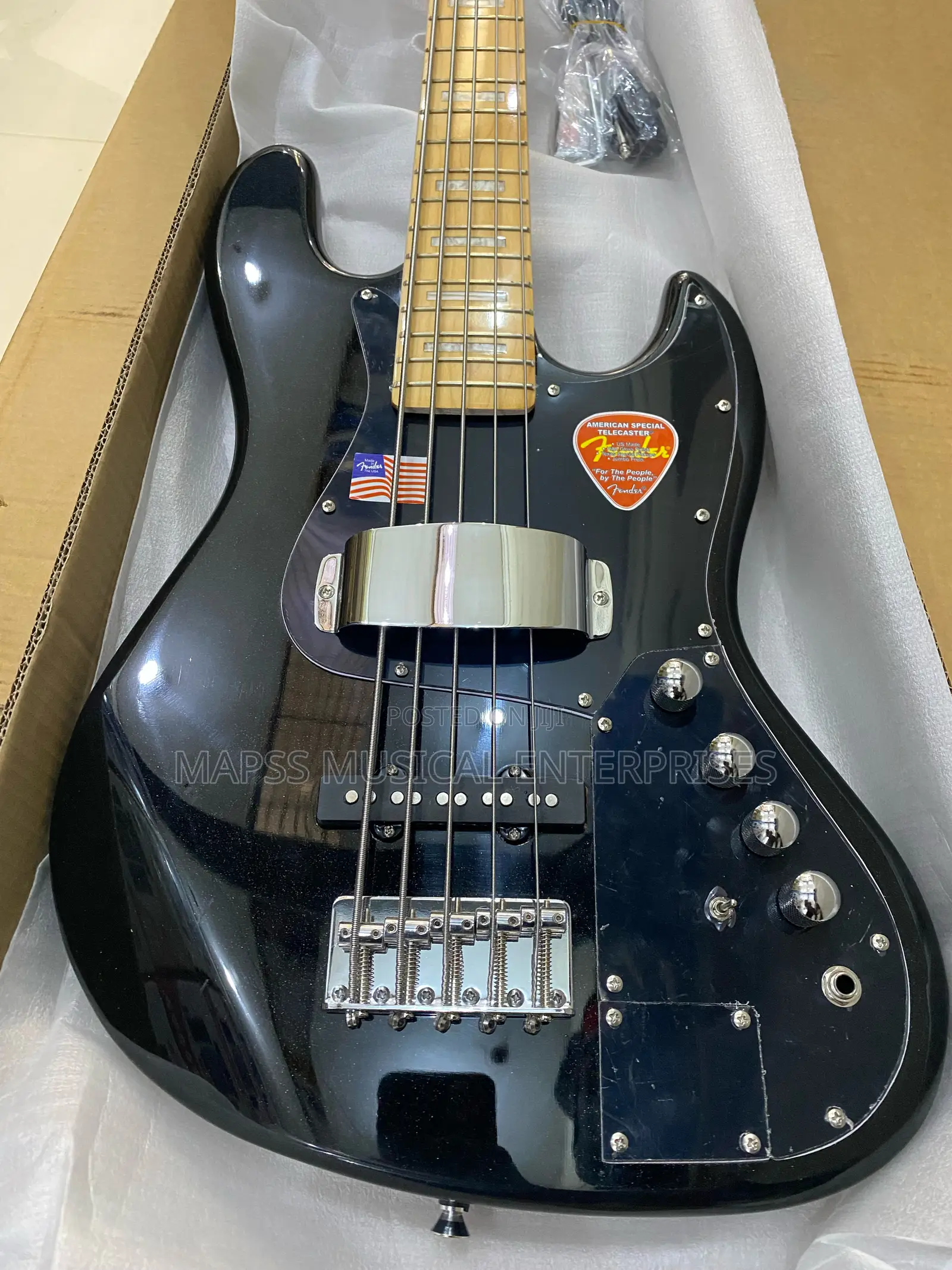 Fender Squier Active Jazz Bass