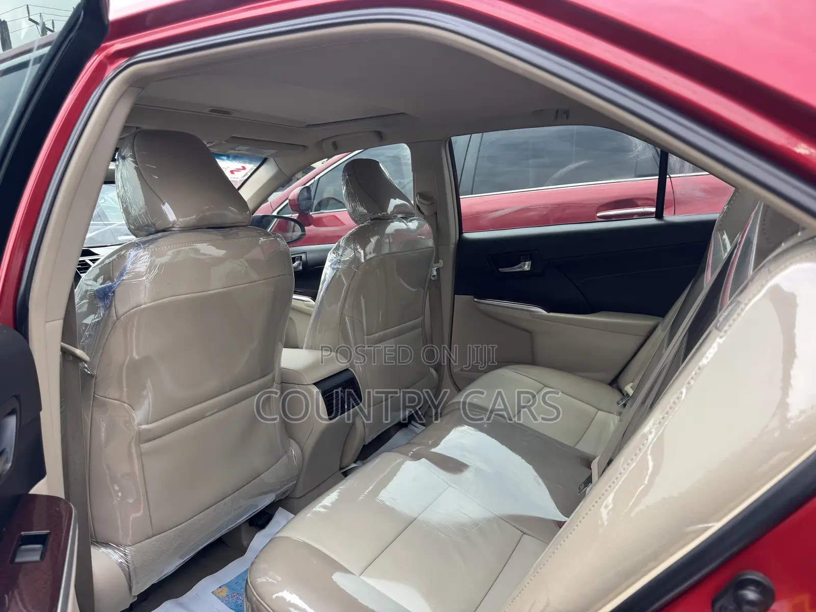 Toyota Camry XLE 4dr Sedan (2.5L 4cyl 6A) 2013 Red
