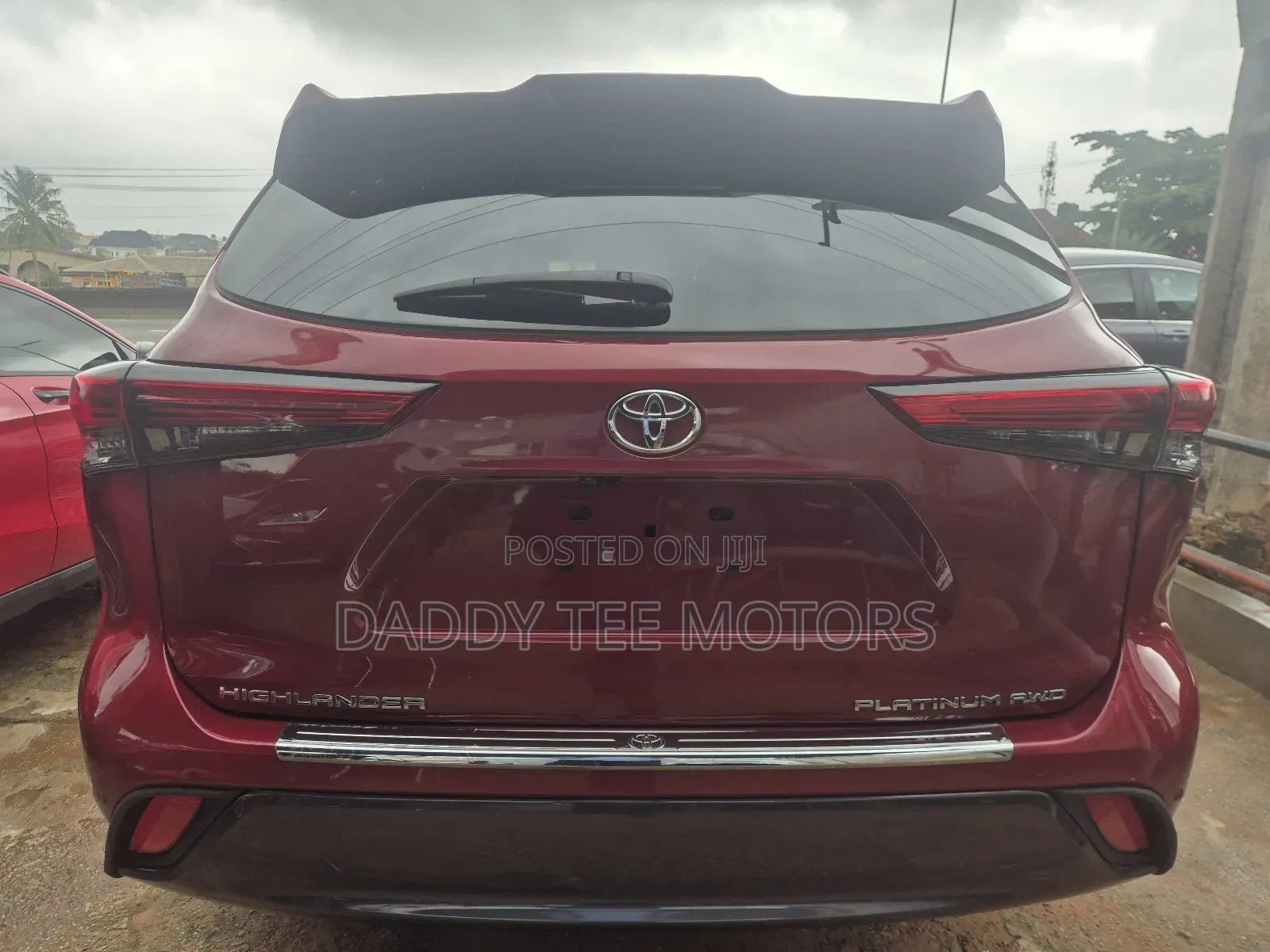 Toyota Highlander Platinum 2022 Burgundy
