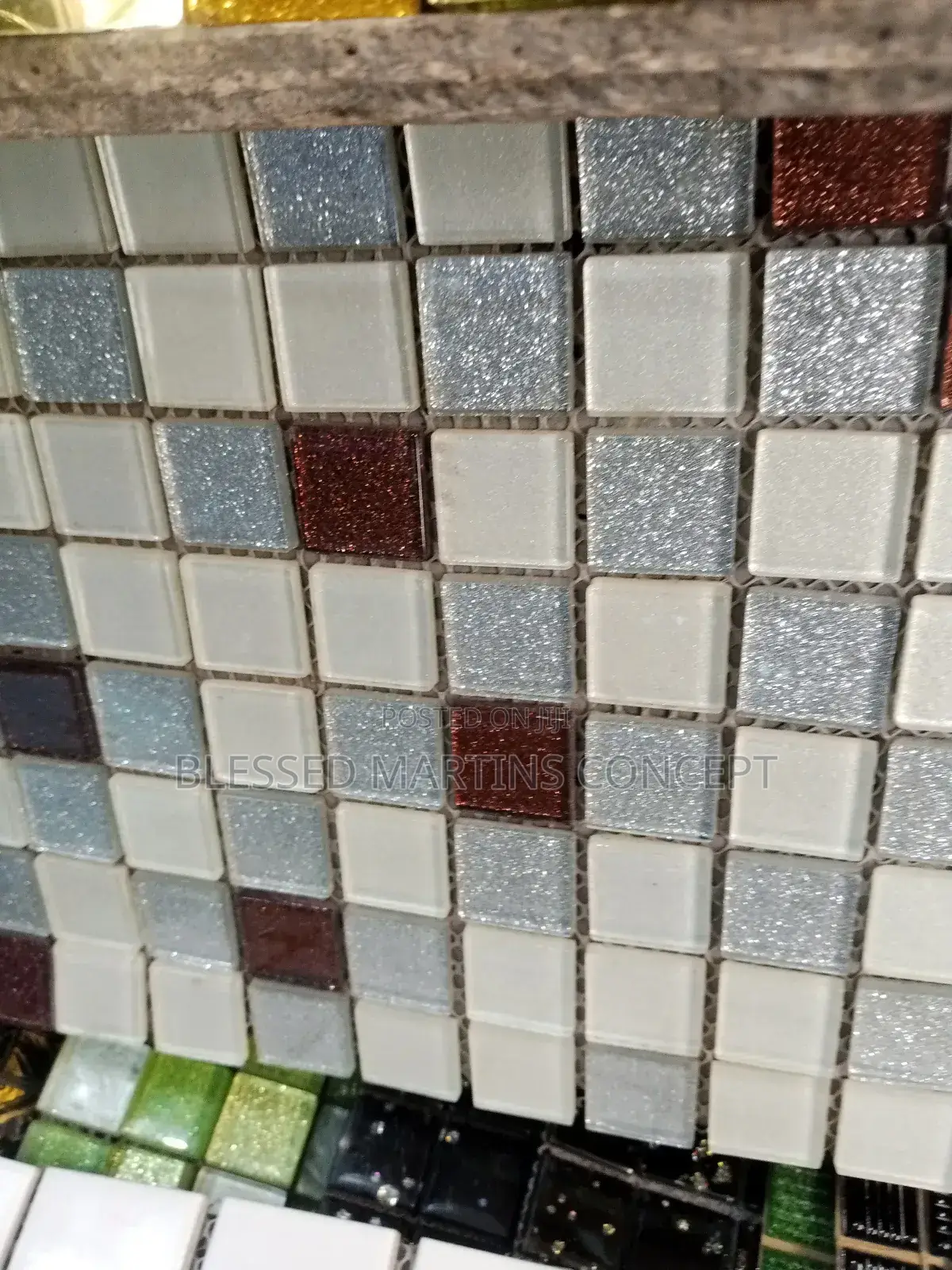 Glass Mosaic, for Swimming Pool, Outside Wall and Pillar.Size: 30x30cm