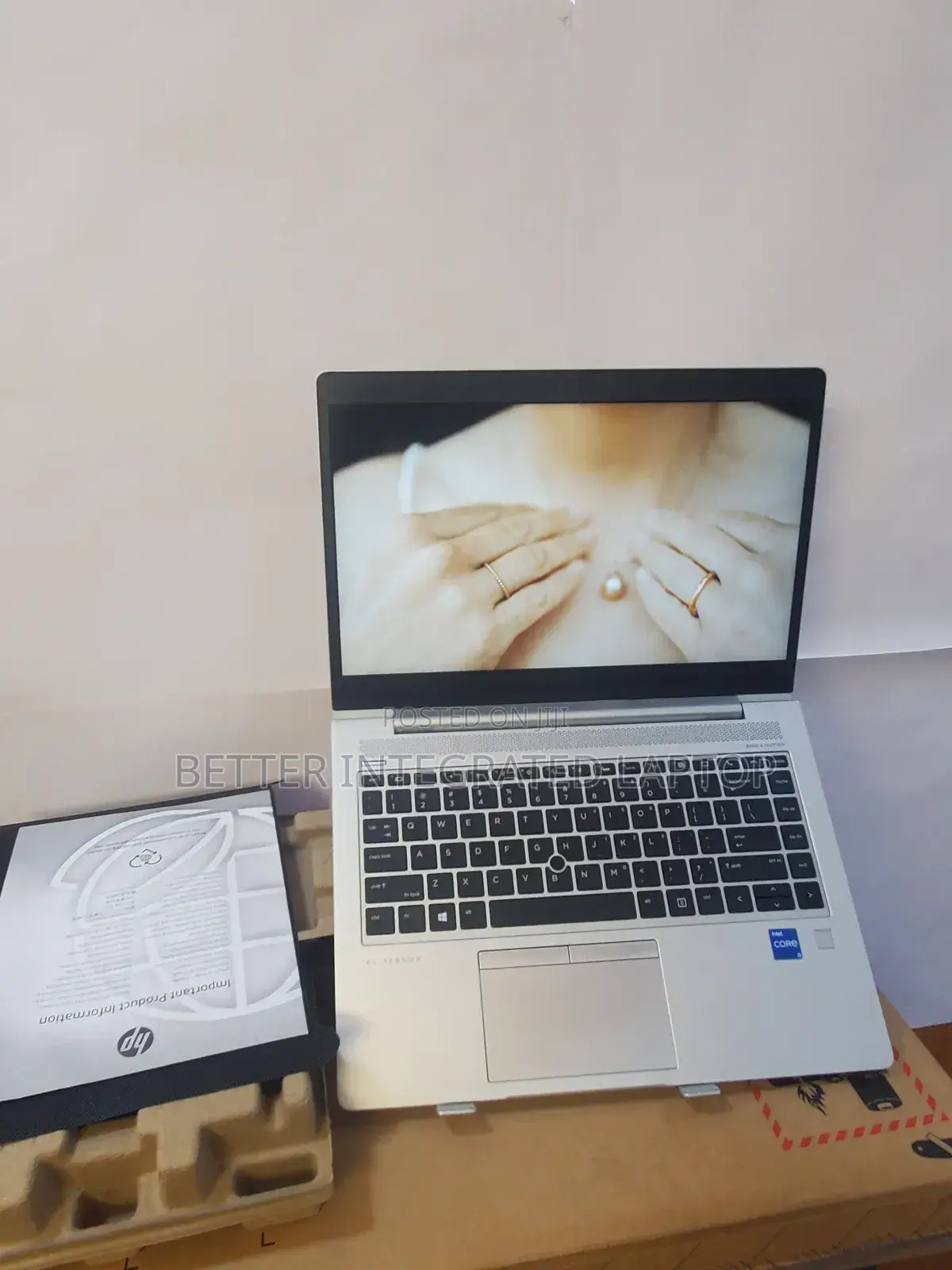 New Laptop HP EliteBook 8540P 8GB Intel Core i5 SSD 1T