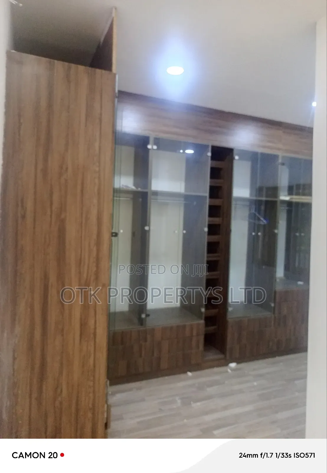 5bdrm Duplex in At Ishaqu Rabiu for rent