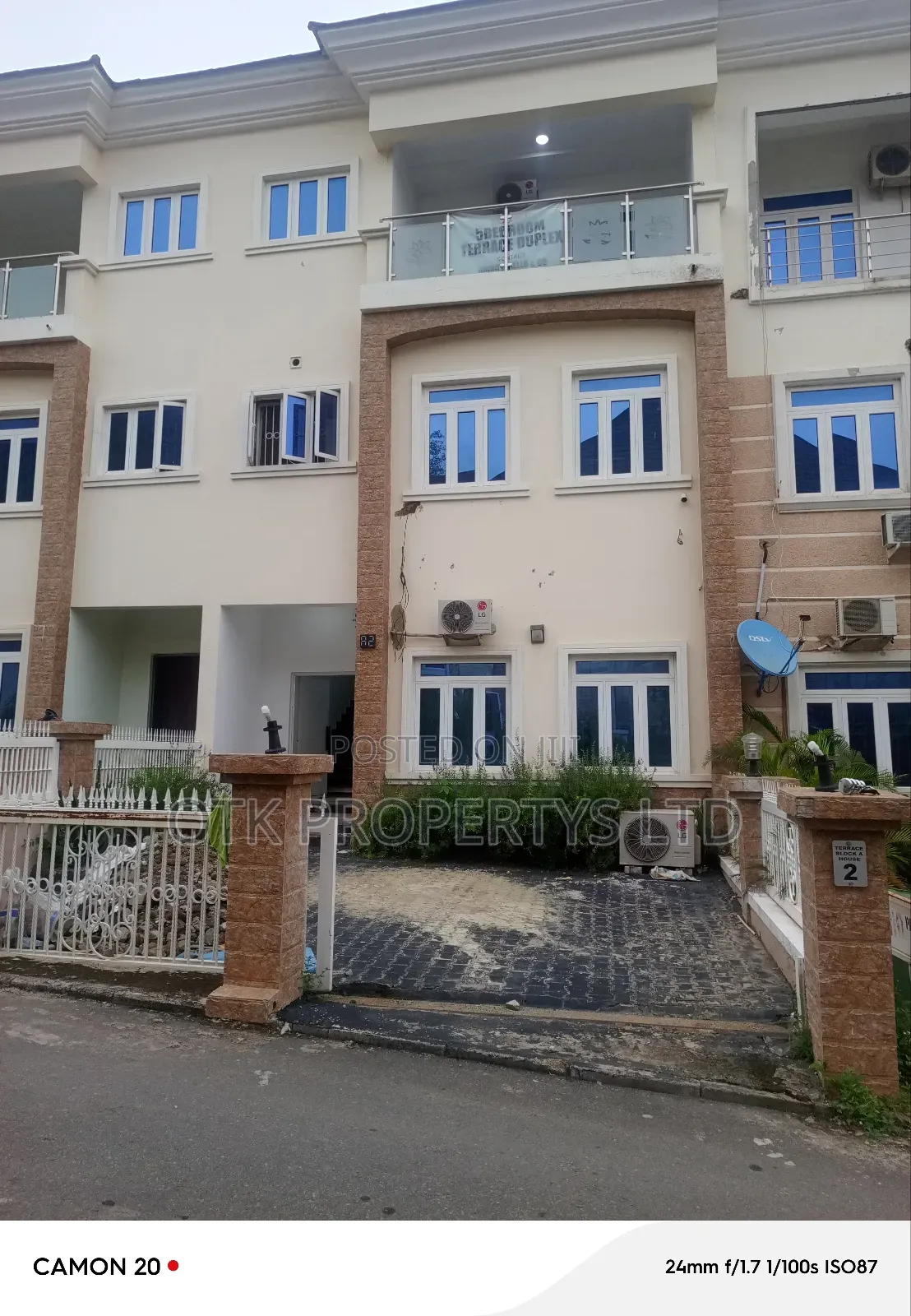 5bdrm Duplex in At Ishaqu Rabiu for rent