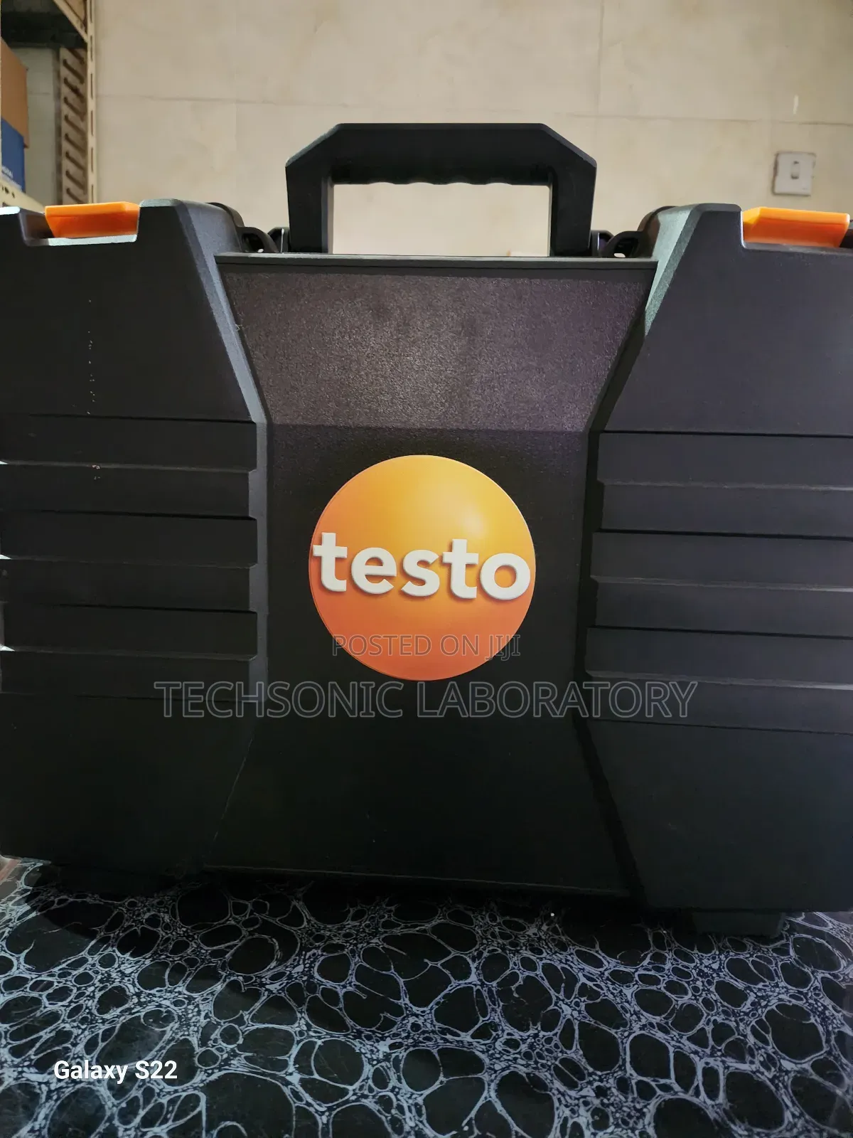 Testo 300 Combustion Analyser