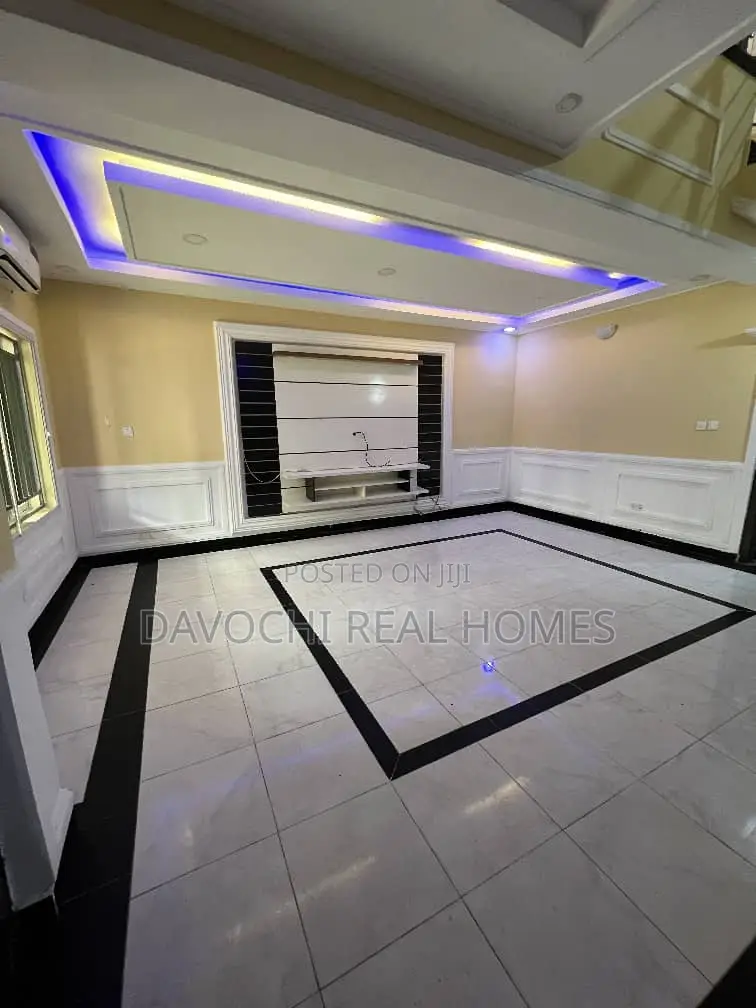 2bdrm Duplex in Ikate for rent