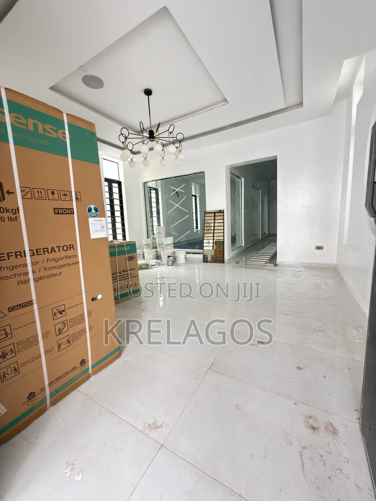 5bdrm Duplex in Chevron for sale