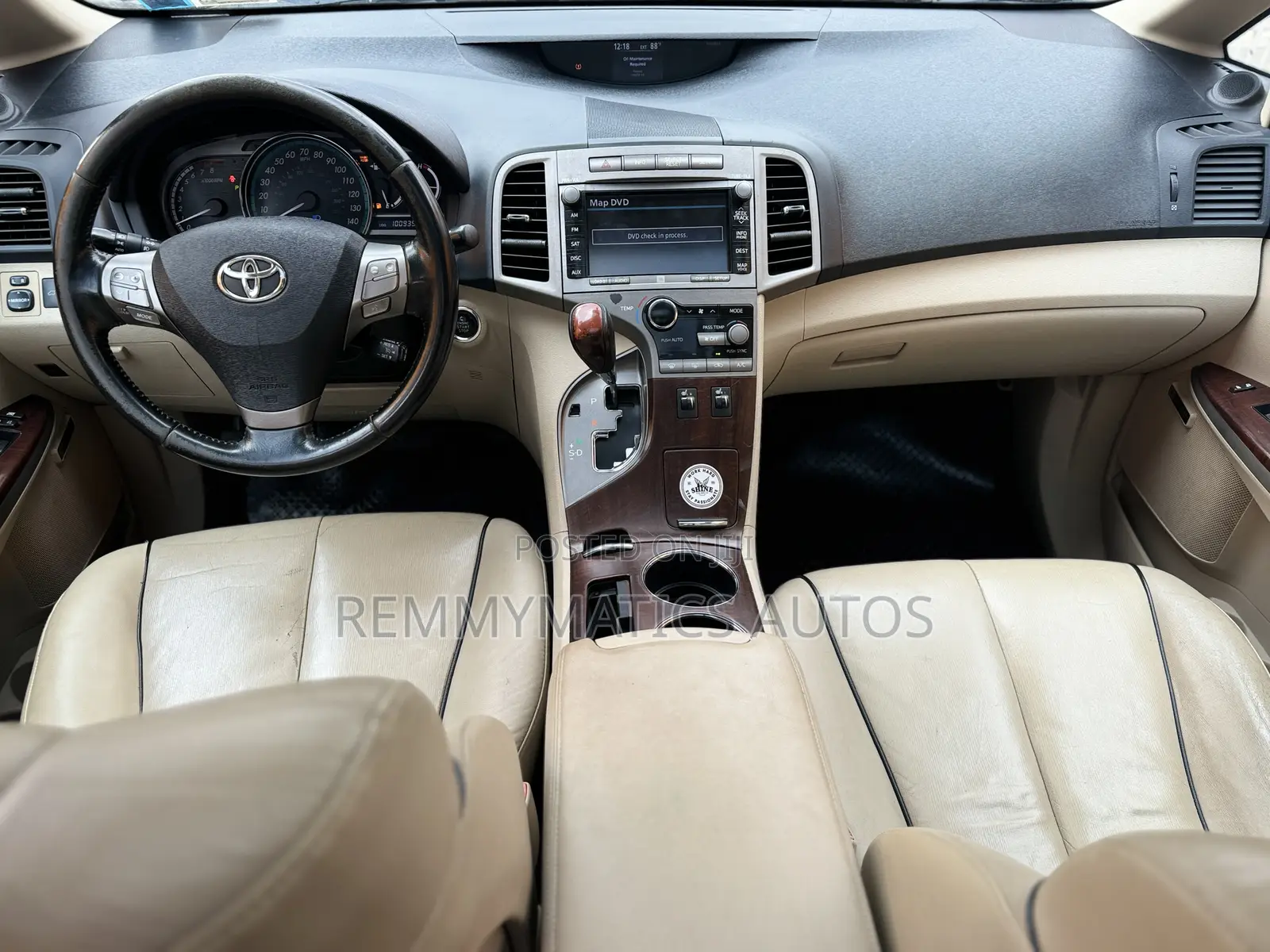 Toyota Venza V6 2009 Gold