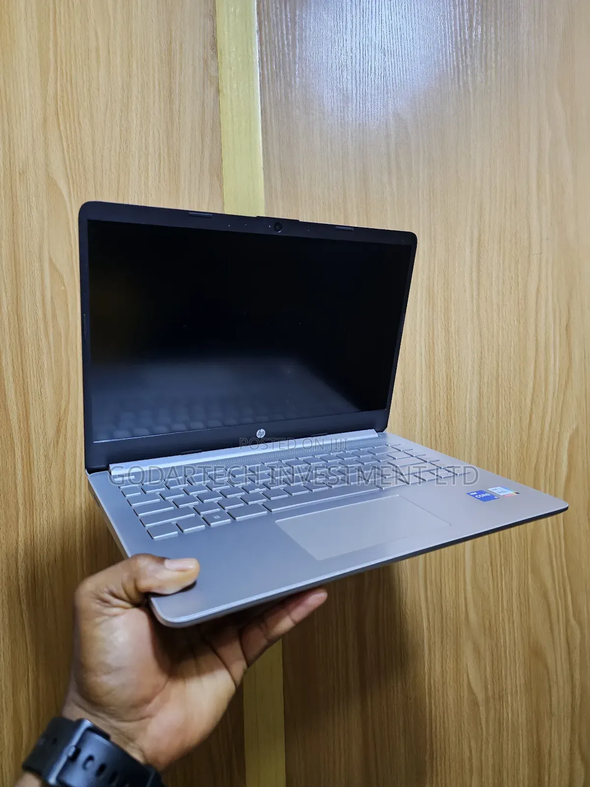 New Laptop HP 14-Dq1025cl 8GB Intel Core I5 SSD 512GB