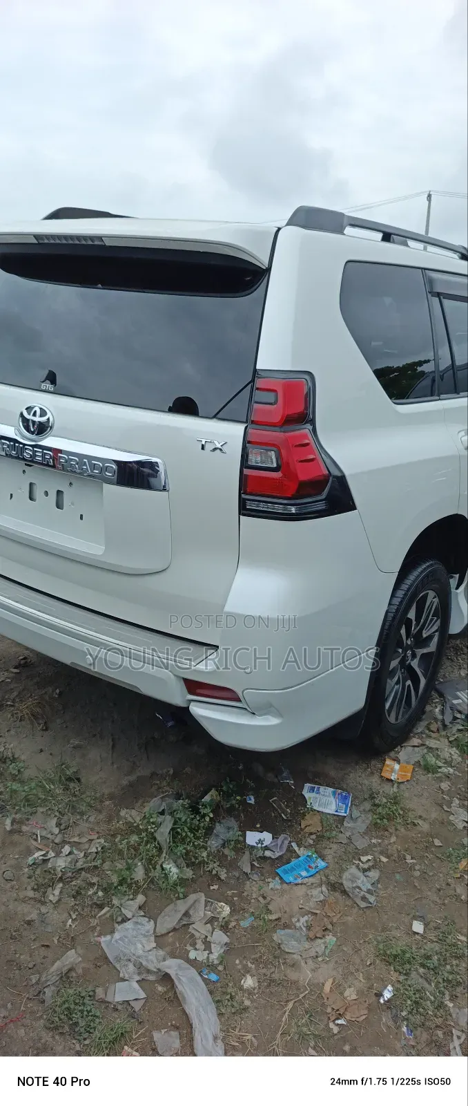 Toyota Land Cruiser Prado 2023 White