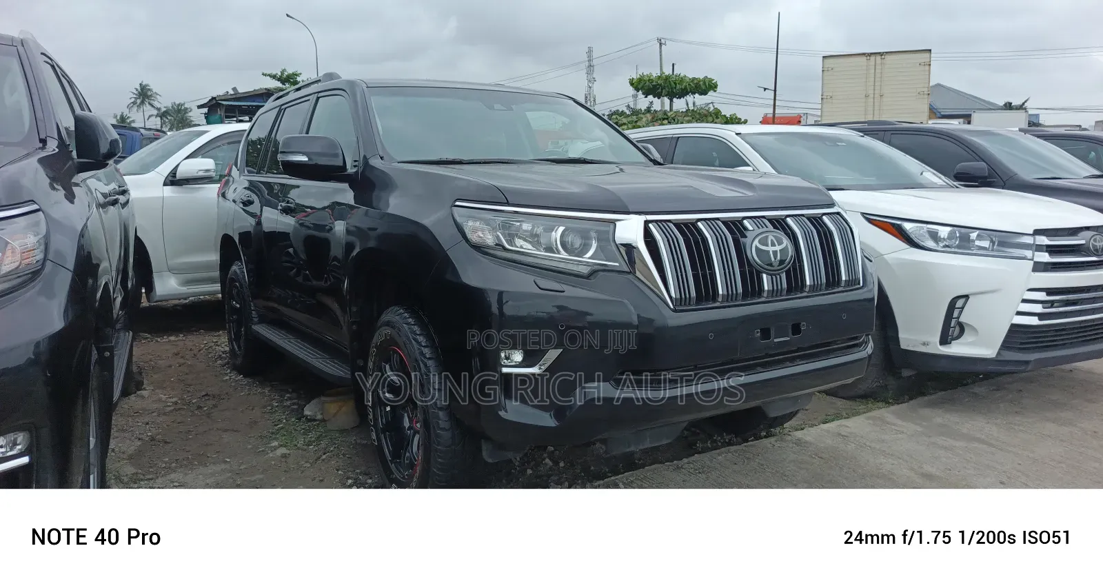 Toyota Land Cruiser Prado 2023 Black