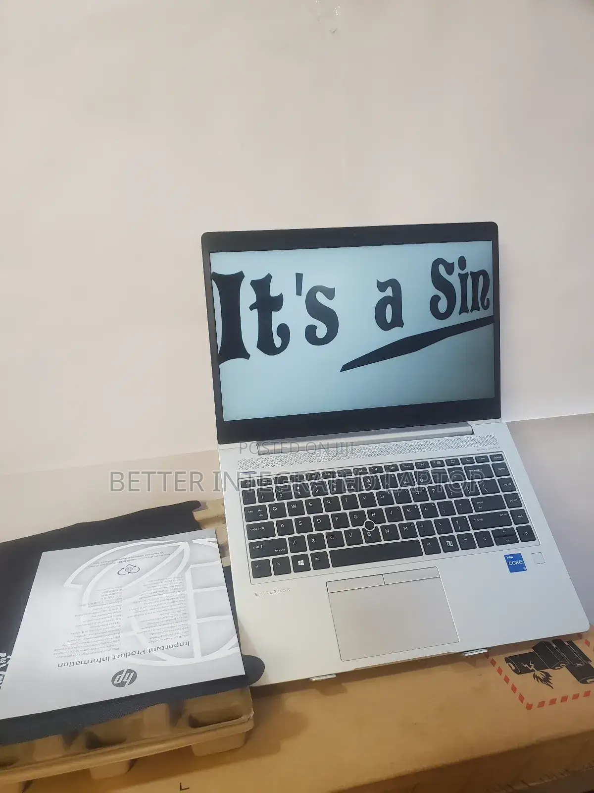 New Laptop HP EliteBook 8560W 8GB Intel Core i5 SSD 256GB