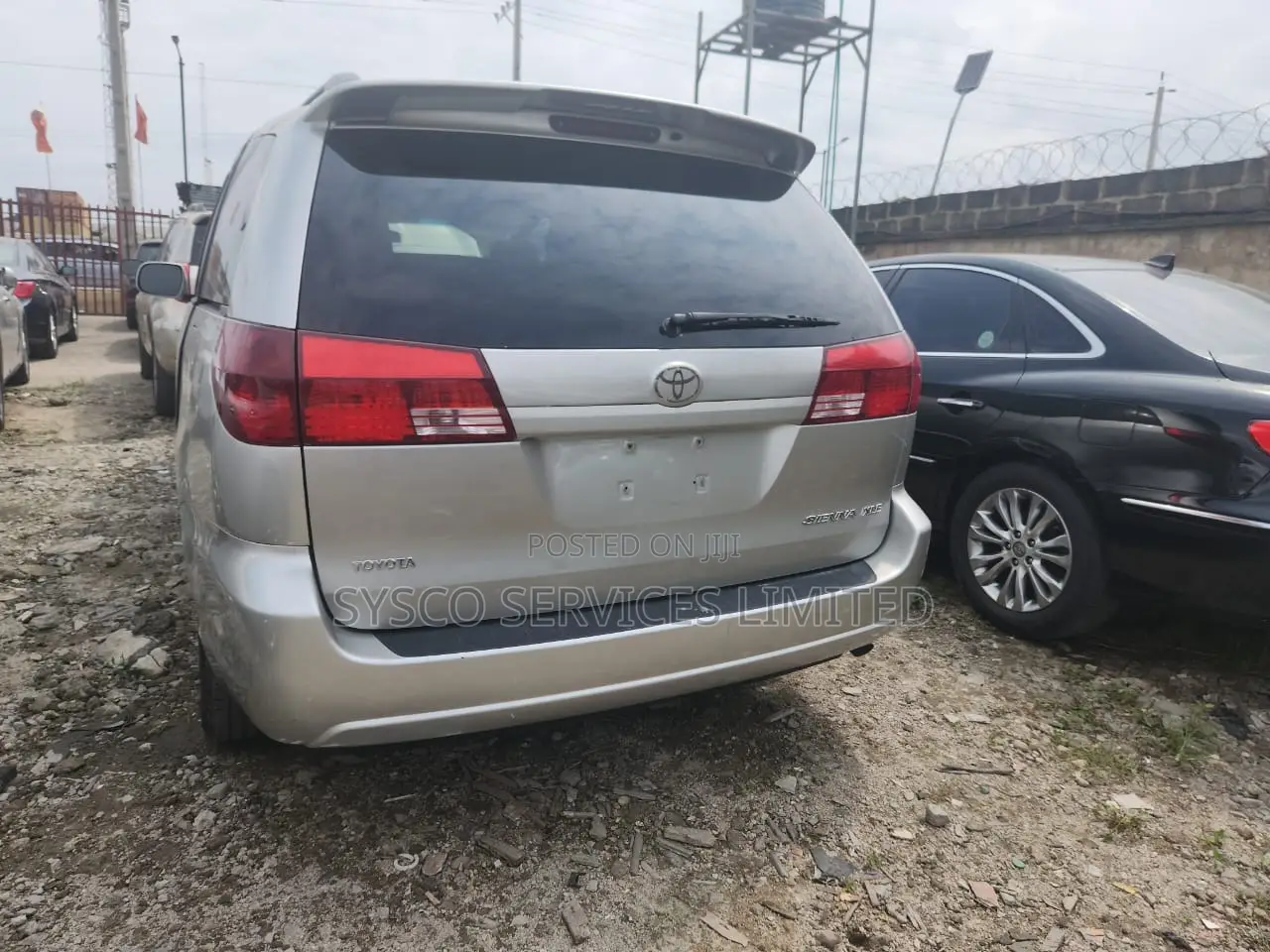 Toyota Sienna 2006 Gold