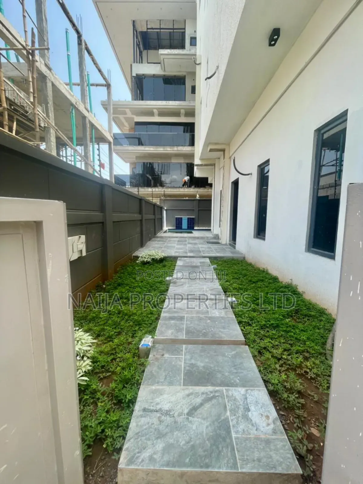 6bdrm Duplex in Off Bourdilon, Ikoyi for sale