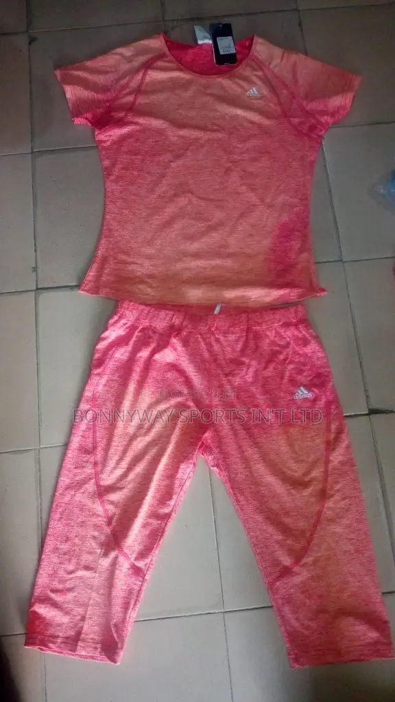 Ladies Jugging Up Nd Dawn Wear
