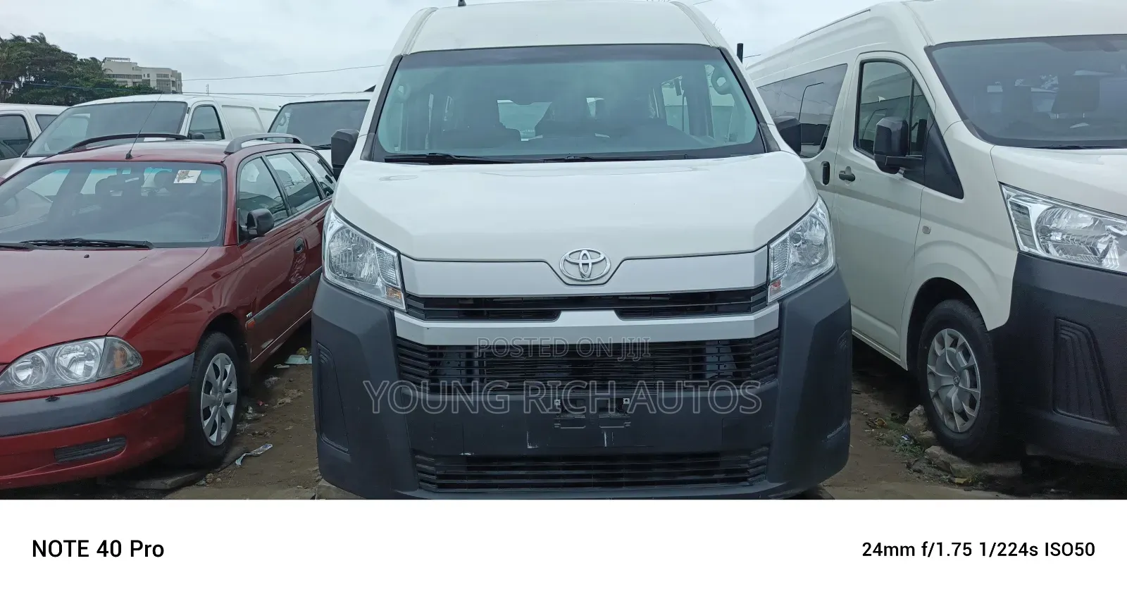 Toyota Grand HiAce 2020 White