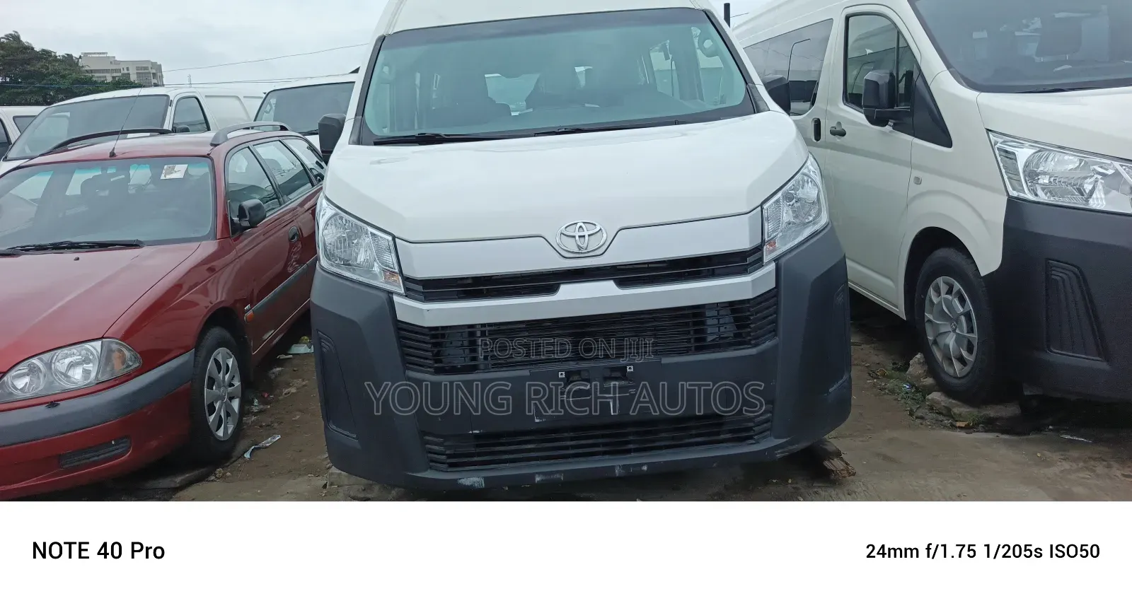 Toyota Grand HiAce 2020 White