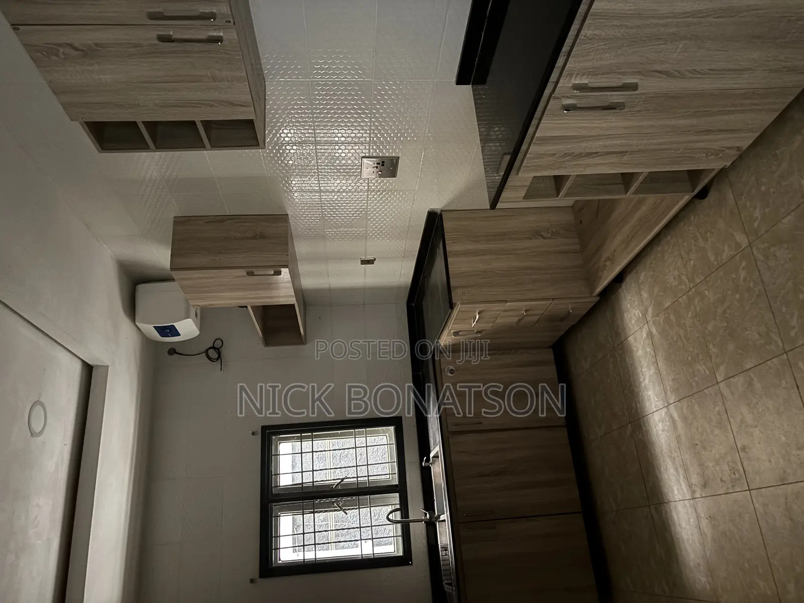3bdrm Apartment in Life Camp Close To, Dape for rent