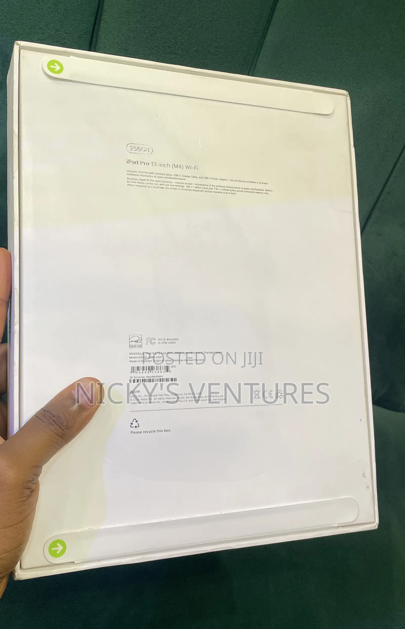 New Apple iPad Pro 13 (2024) 256 GB Black