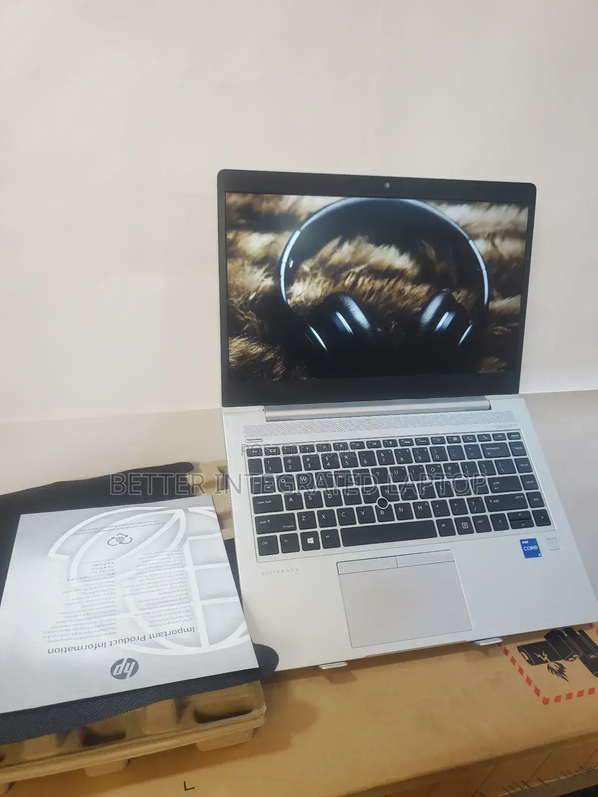 New Laptop HP EliteBook 8560W 12GB Intel Core I5 SSD 512GB