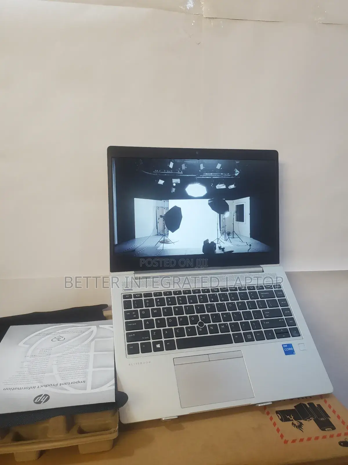 New Laptop HP EliteBook 8560W 16GB Intel Core i5 SSD 1T