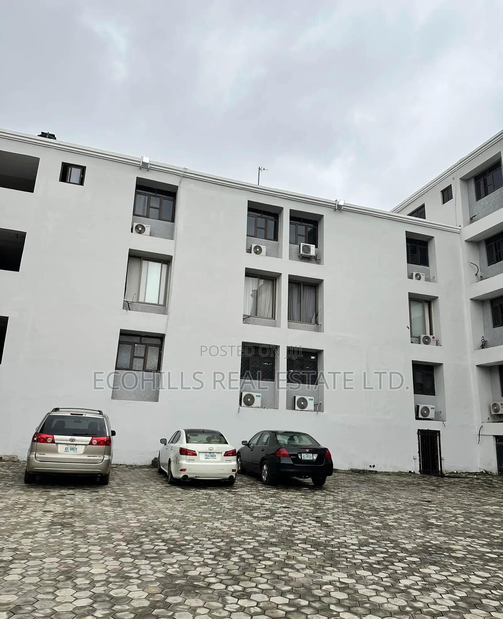 Hotel or Apartment/Plaza/Offices