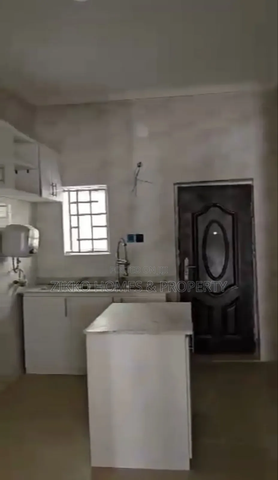 3bdrm Duplex in Awoyaya for sale
