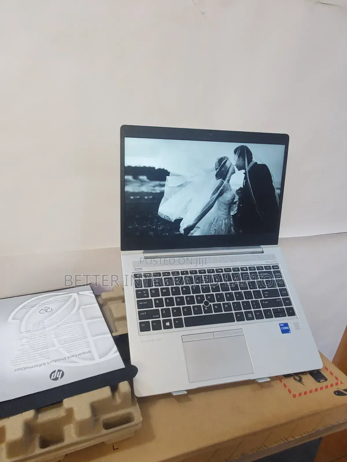 New Laptop HP EliteBook 8570P 8GB Intel Core i5 SSD 512GB