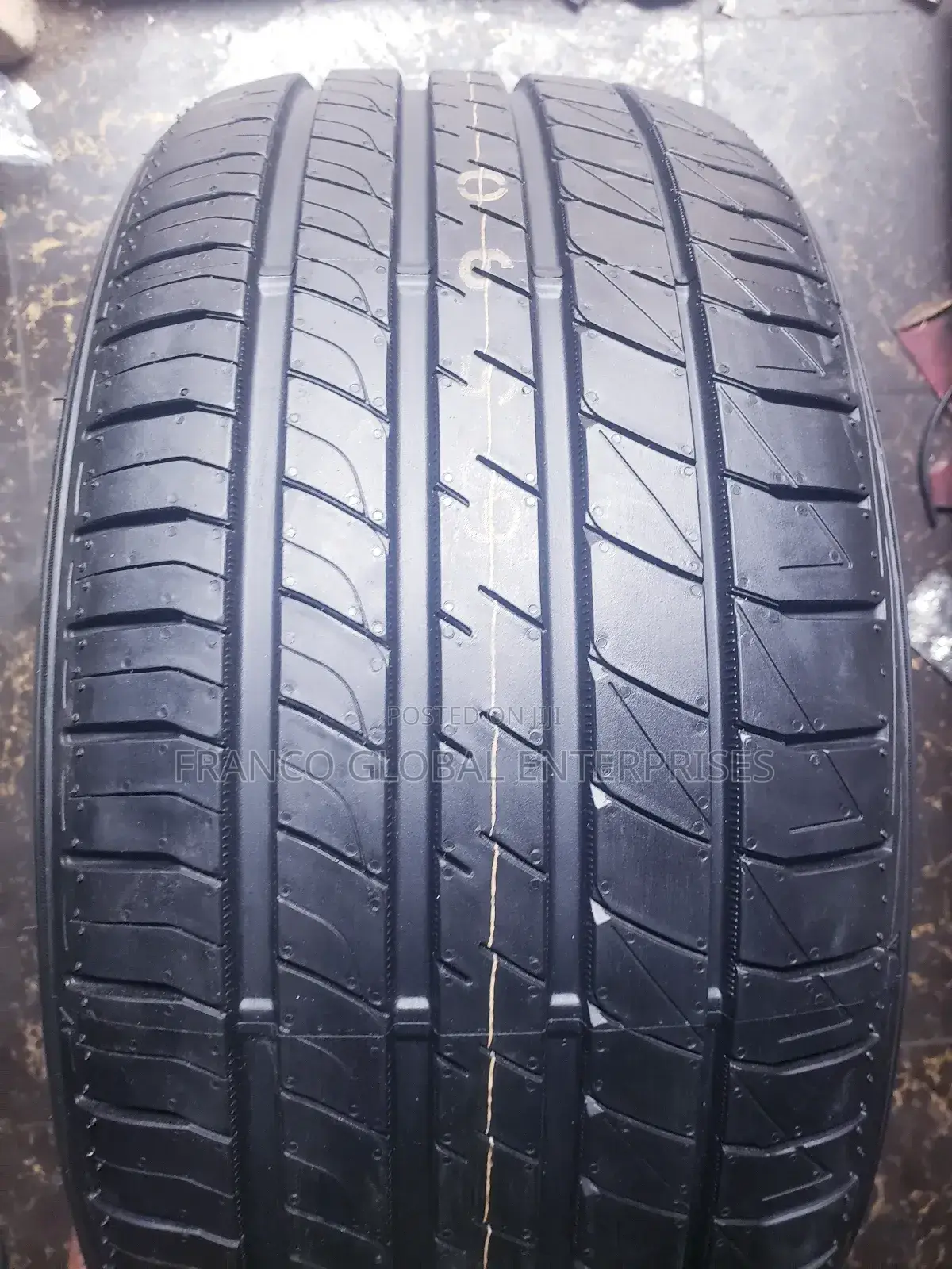 245/40r18 Dunlop Tyre