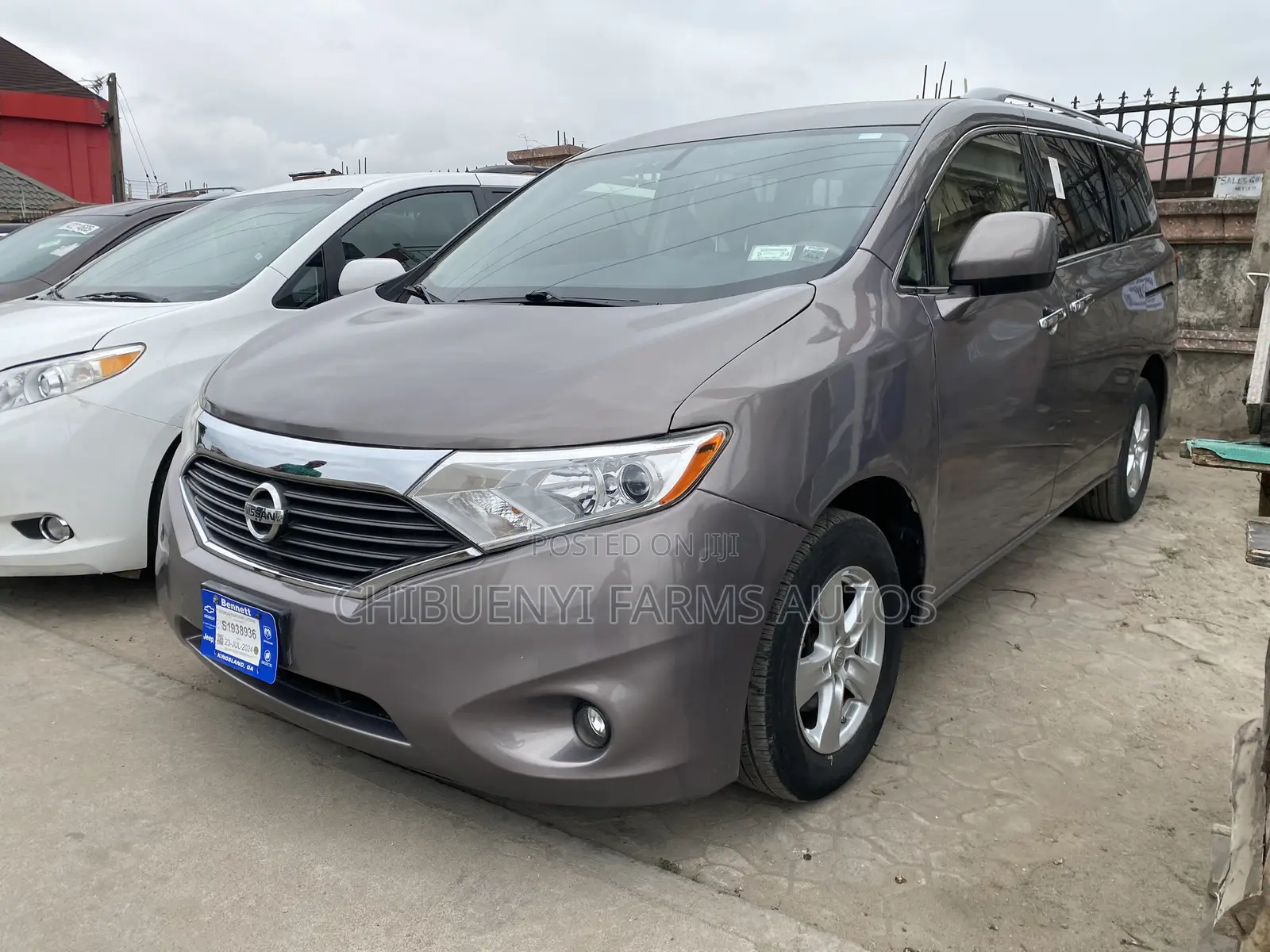 Nissan Quest SV 4dr Minivan (3.5L 6cyl CVT) 2014 Gray